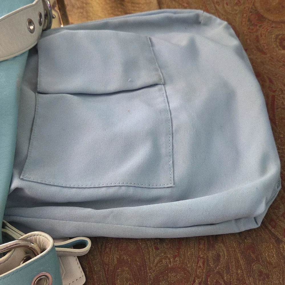 Coach Wave Patchwork Rare Shoulderbag F10653 2006 $350 Estimated Retail GUC - Picture 14 of 16